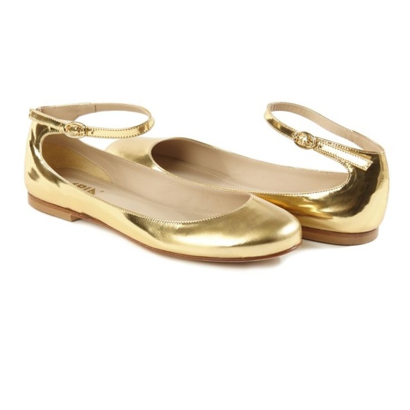 APIA Vero Cuoio Ballet Pumps Gold 35 Italy (Actual size between 5.5 and 6) - Picture 1 of 7